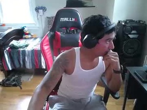 alwayshorny1704's webcam