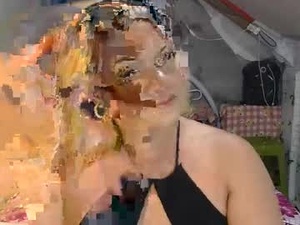amazingdollshemale's webcam
