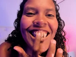 ambeer_fox_'s webcam