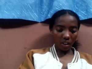 ameliah348630's webcam