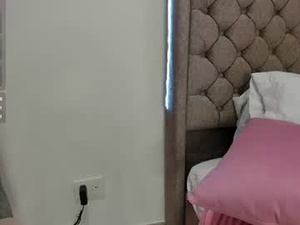 amelie_diamond's webcam