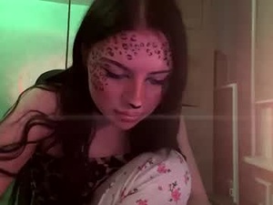 ammiecaverly's webcam