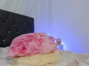 ammy_rodriguez_'s webcam