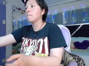 amy_kobayashi's webcam
