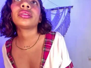 anais_tgn's webcam