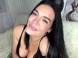 analely's webcam