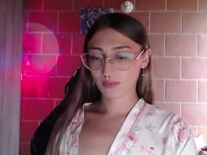 andrea_camila's webcam