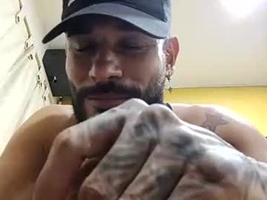 andres2024837816's webcam