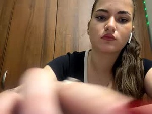 angeliahilaire's webcam