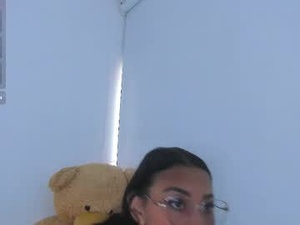 angelyn_ruizof's webcam