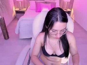 angie_smith_x's webcam