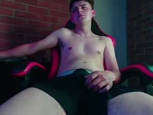 anndrewx_'s webcam
