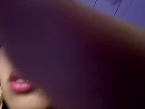 anneantonela's webcam