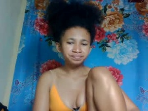 annitaazh's webcam