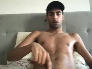 anononon843123's webcam