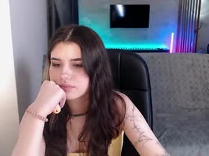 anoradarkk's webcam