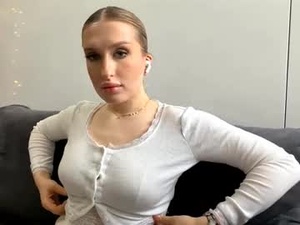 antoniettasiregar's webcam