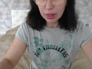 aphrodite83's webcam