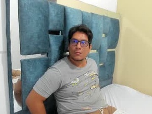 apolo2025_'s webcam