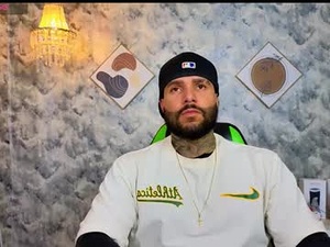 apolo_ryder's webcam