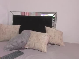 apriladamson_'s webcam