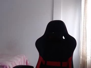 ariannaloovel's webcam