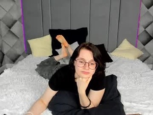 aris_foxx's webcam
