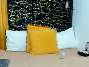 ashley_damss's webcam