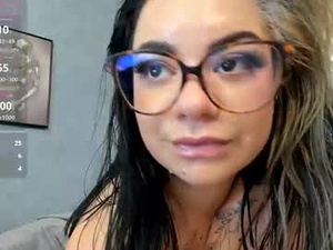 ashleybrook13's webcam