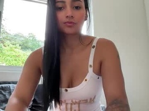 ashlyrouxx's webcam