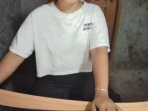 asian_nova111's webcam