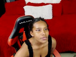 auravelvet20's webcam