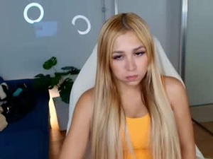 aurelia_thorne's webcam