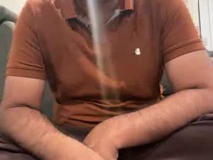 ausjoeblack643338's webcam