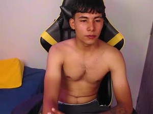 austin_col_'s webcam