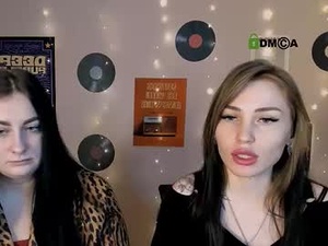 ava_crystal_'s webcam