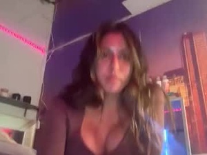 avafoxxundone1's webcam