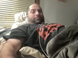 averagejoe345977's webcam