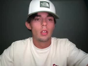 avrilparamoree's webcam