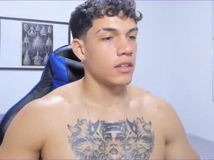 axel_taylor21's webcam