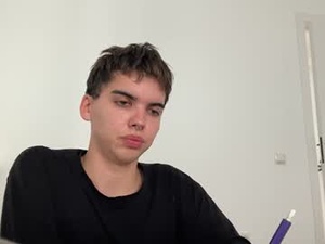 axelraine_'s webcam