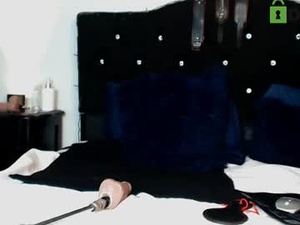 axelytiffany's webcam
