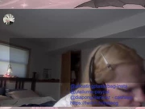 babydoldee15277's webcam