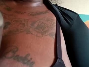 babyfacedoll619's webcam