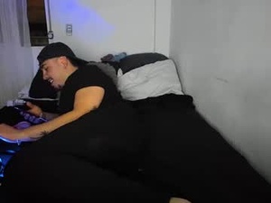 babymaximo's webcam