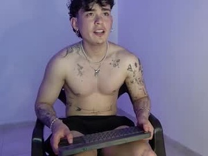 bad_vegitta's webcam