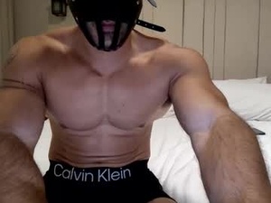 bakiandkozue's webcam