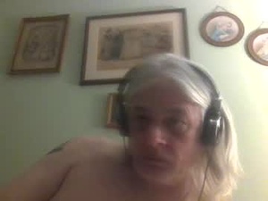 bassbanger69's webcam