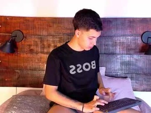 bastian_torres_'s webcam