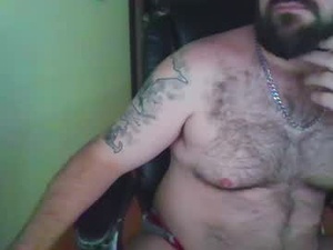 beardeddaddy85's webcam